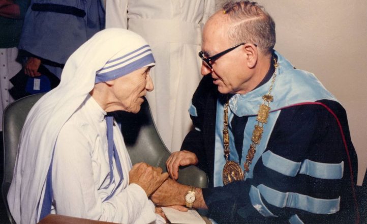 Padre Tosello con Madre Teresa